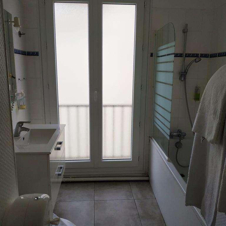 Brit Hotel Hermitage Royan Phòng bức ảnh